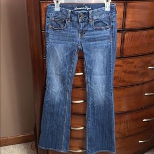 American Eagle Artist Jeans (Super Stretch)
